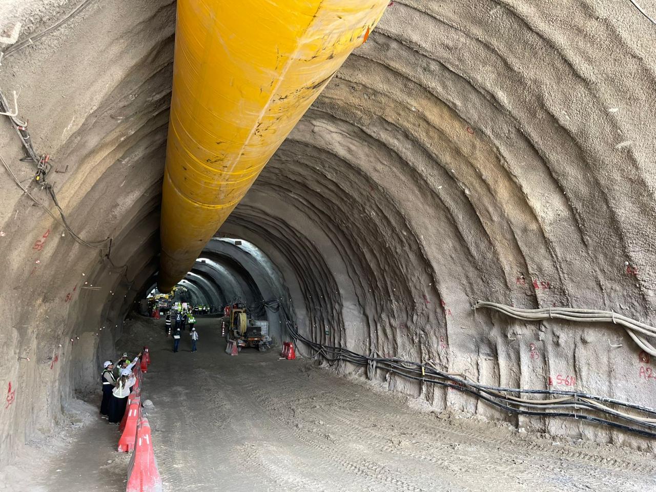 Túnel Seminario 2, que hace parte de la segunda fase del Túnel de Oriente, ya alcanza 104 metros de excavación